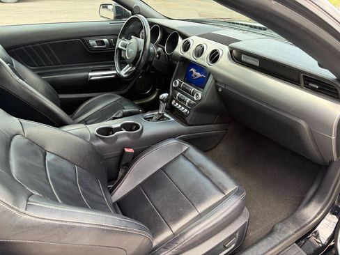 Used 2021 Ford Mustang Premium RWD image 13
