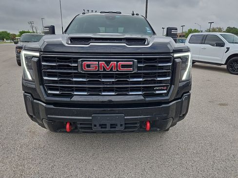 Used 2024 GMC Sierra 2500 AT4 w/ AT4 Premium Plus Package image 14