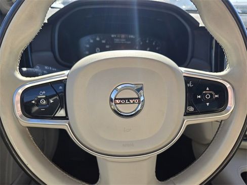 Used 2017 Volvo V90 T6 Cross Country image 27