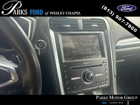 Used 2016 Ford Fusion Titanium FWD image 6