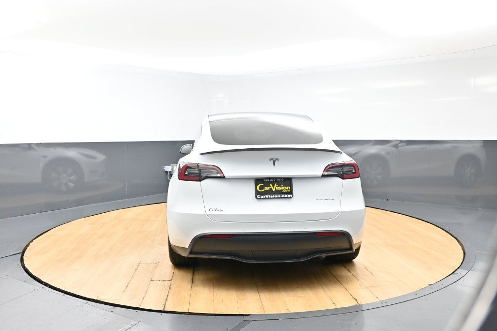 Used 2021 Tesla Model Y Long Range AWD/4WD image 6