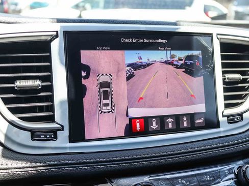 New 2027 Chrysler Pacifica Select FWD image 28