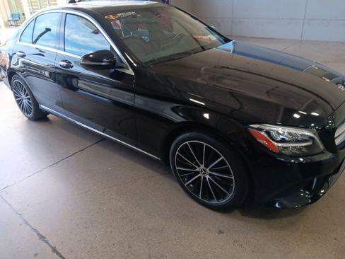 Used 2020 Mercedes-Benz C 300 Sedan w/ Premium Package image 8