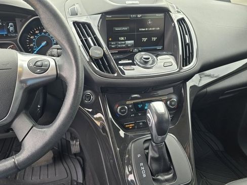 Used 2015 Ford Escape Titanium w/ Equipment Group 301A image 22