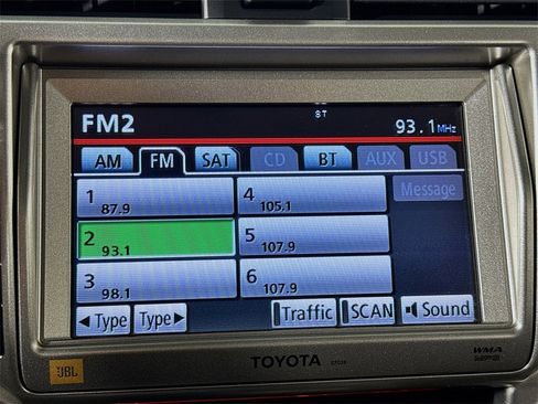 Used 2013 Toyota 4Runner Limited image 35