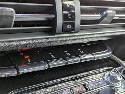 Used 2020 Lincoln Corsair Reserve w/ Elements Package image 12