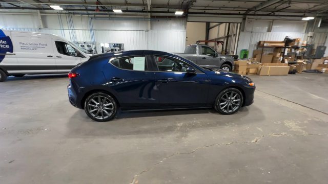 Used 2023 MAZDA MAZDA3 s FWD image 12