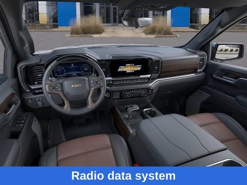 New 2026 Chevrolet Silverado 1500 High Country AWD/4WD image 16