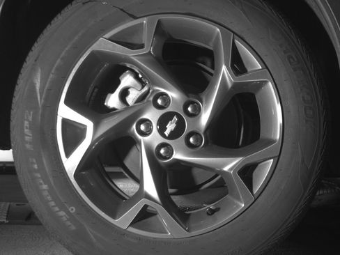 Used 2025 Chevrolet Trax LT FWD image 15