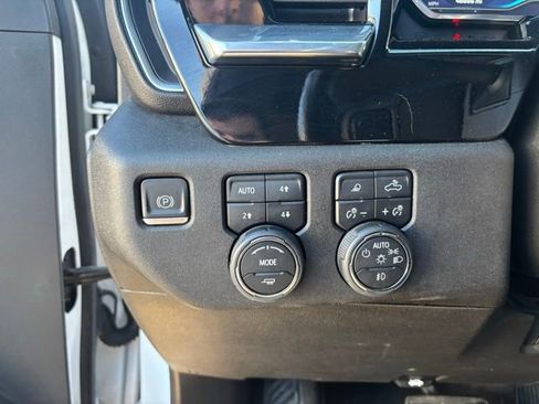 Used 2024 Chevrolet Silverado 2500 LTZ image 29