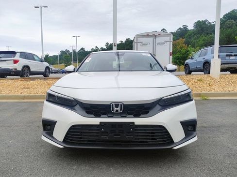 Used 2023 Honda Civic Sport Touring image 2