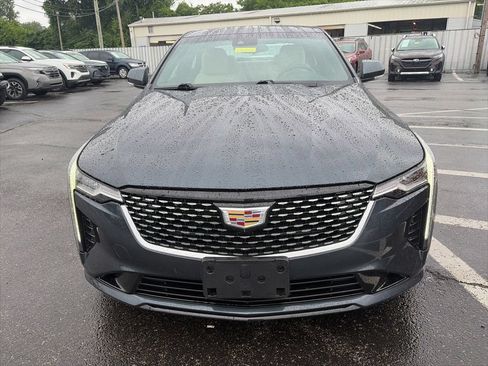 Used 2021 Cadillac CT4 Luxury w/ Sun And Sound Package RWD image 2