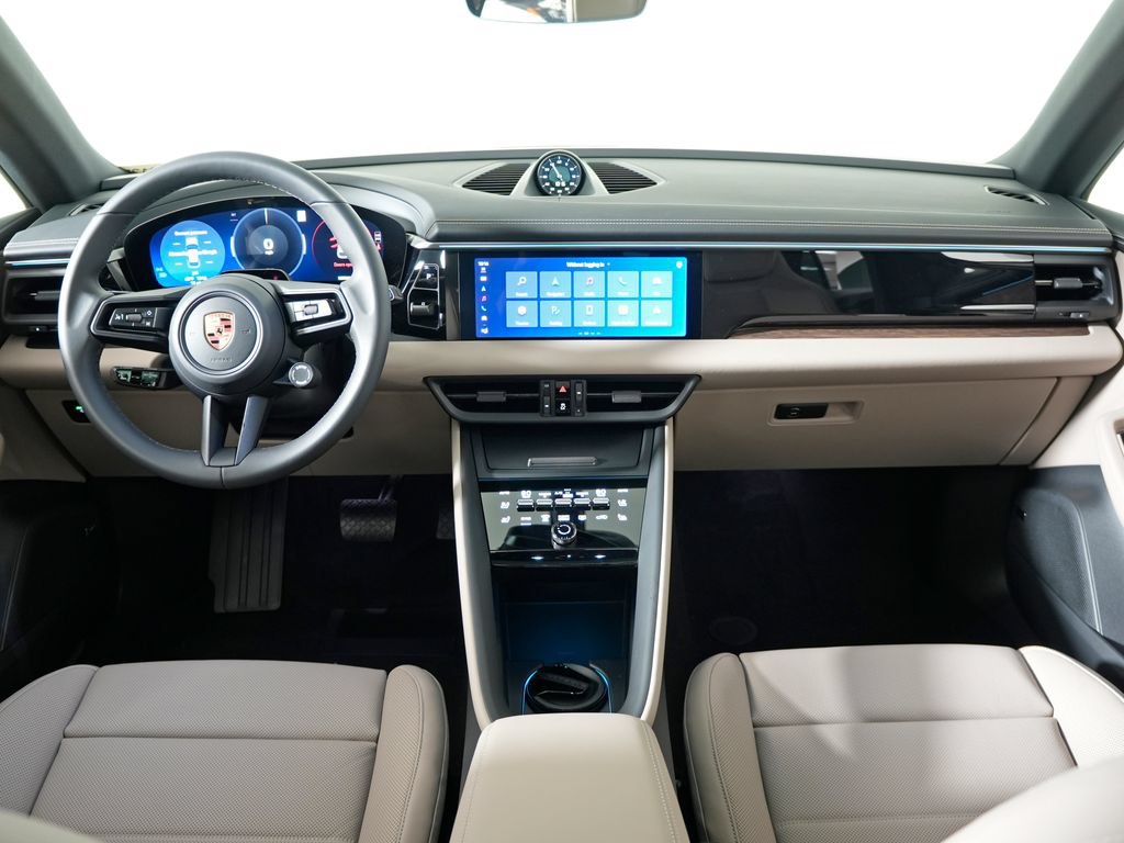Certified 2026 Porsche Macan 4 Electric AWD/4WD image 20