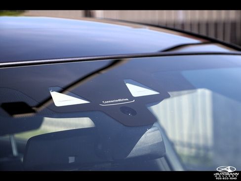 Used 2019 BMW 740i w/ M Sport Package RWD image 11