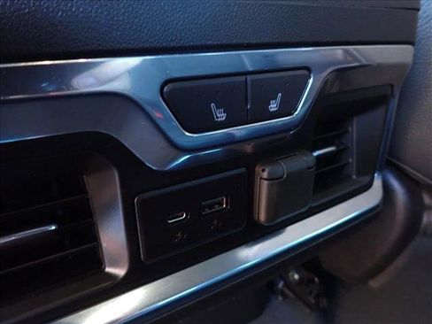 Used 2023 GMC Sierra 2500 Denali w/ Denali Ultimate Package image 10