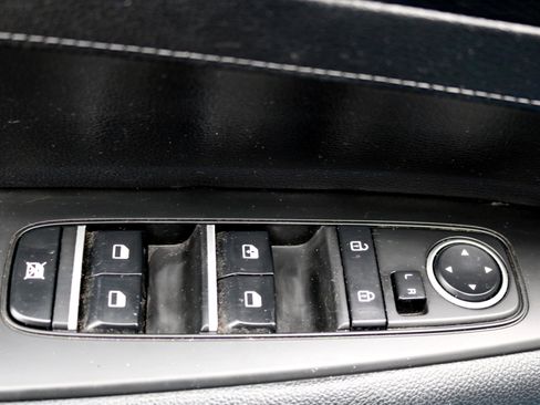 Used 2023 Kia Forte GT-Line image 14