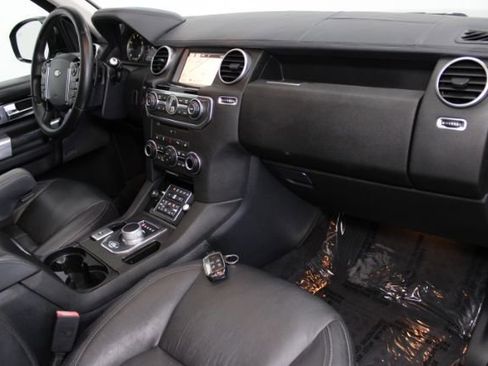 Used 2016 Land Rover LR4 HSE LUX AWD/4WD image 31