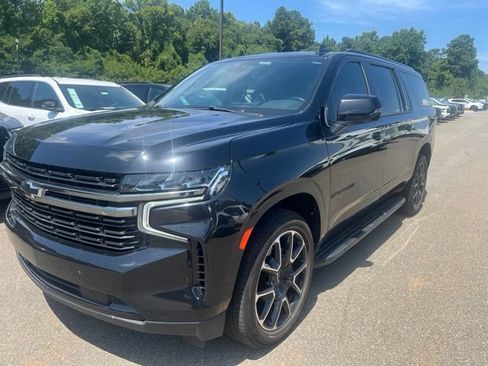 Used 2021 Chevrolet Suburban RST w/ Luxury Package AWD/4WD image 1