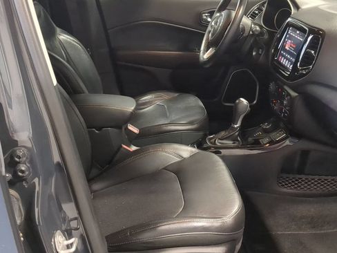 Used 2018 Jeep Compass Limited AWD/4WD image 26