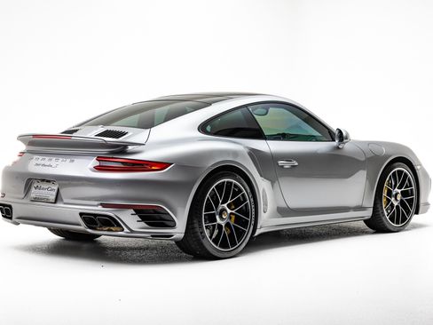 Used 2017 Porsche 911 Turbo S image 19
