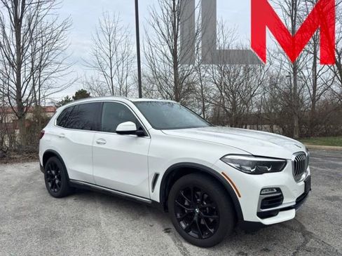 Used 2019 BMW X5 xDrive40i w/ Convenience Package AWD/4WD image 1