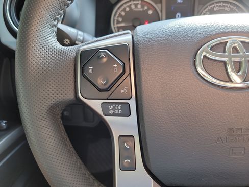 Used 2023 Toyota Tacoma SR5 w/ Technology Package image 29