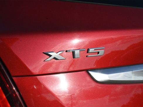 Used 2020 Cadillac XT5 Luxury w/ LPO, Floor Liner Package image 20