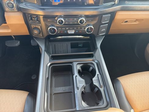 Used 2026 Ford F450 Lariat image 23