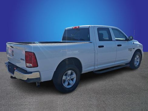 Used 2022 RAM 1500 Classic SLT AWD/4WD image 4
