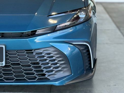 New 2026 Toyota Camry SE image 5