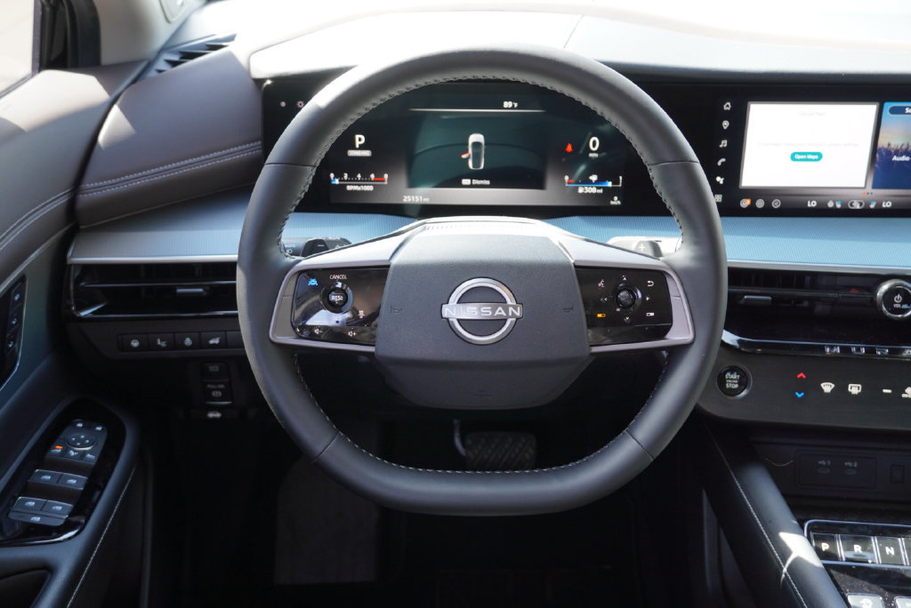 Used 2025 Nissan Murano Platinum w/ Cargo Package AWD/4WD image 15