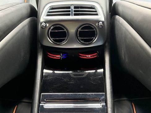 Used 2018 Rolls-Royce Dawn RWD image 47