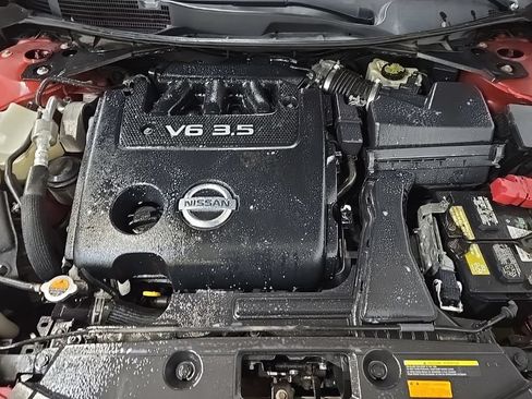 Used 2015 Nissan Altima 3.5 SL FWD image 16