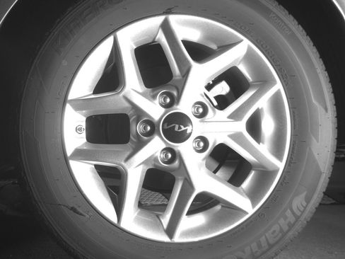 Used 2025 Kia Soul LX w/ LX Technology Package FWD image 14