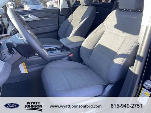 New 2026 Ford Explorer Active image 22