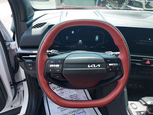 Used 2026 Kia Sportage SX FWD image 20