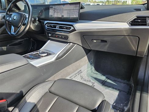 Used 2024 BMW 430i Convertible image 33