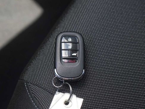 Certified 2025 Honda CR-V EX image 28