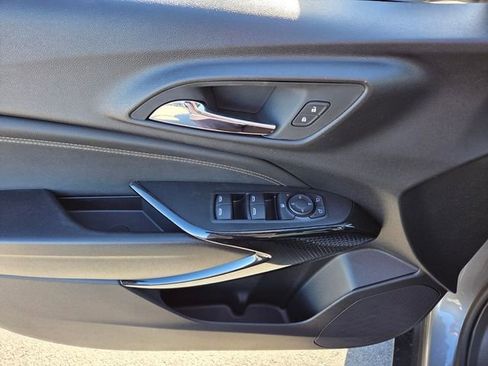 New 2026 Chevrolet Trax LT w/ Driver Confidence Package image 9