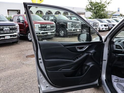 Used 2021 Subaru Forester Premium image 31