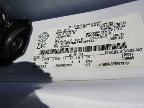 Used 2018 Ford F150 XLT w/ Trailer Tow Package AWD/4WD image 19