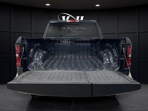 New 2026 RAM 1500 Big Horn w/ Night Edition image 13
