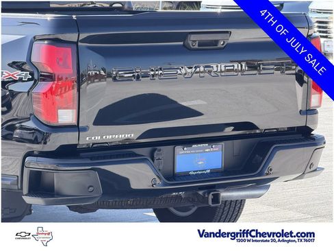 Certified 2026 Chevrolet Colorado LT w/ LT Convenience Package AWD/4WD image 6
