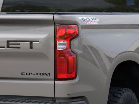 New 2026 Chevrolet Silverado 1500 Custom Trail Boss AWD/4WD image 11