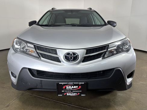 Used 2013 Toyota RAV4 LE AWD/4WD image 6