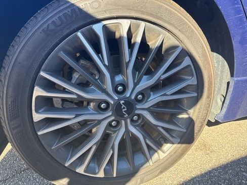 Used 2024 Kia Forte GT-Line image 32