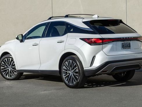 Used 2025 Lexus RX 350 Premium Plus w/ Convenience Package image 3