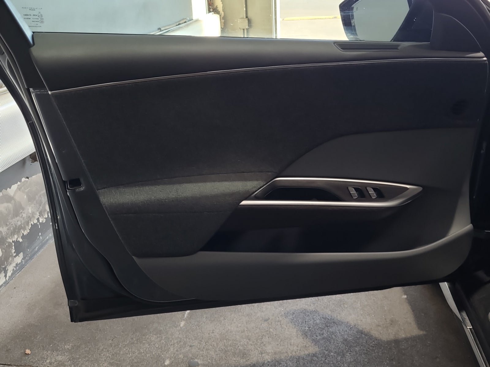 Used 2023 Lucid Air Pure AWD/4WD image 12