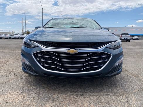 Used 2025 Chevrolet Malibu LT FWD image 17