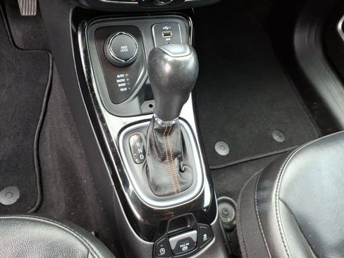 Used 2021 Jeep Compass Limited AWD/4WD image 24